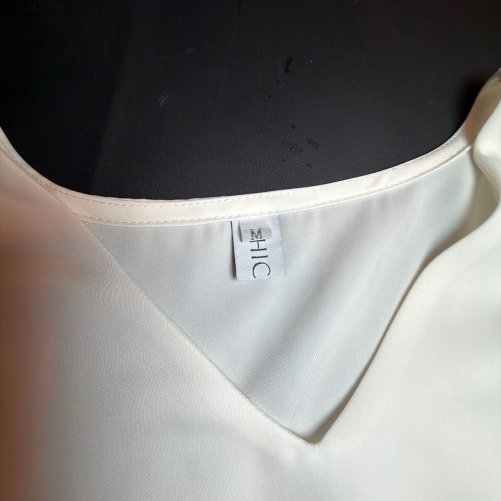 Chic White Ruffle Accent Blouse - Picture 3 of 6